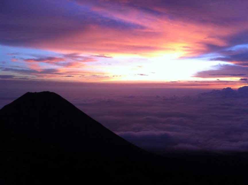 Volcancito Catering Vulkan Izalco Sonnenuntergang